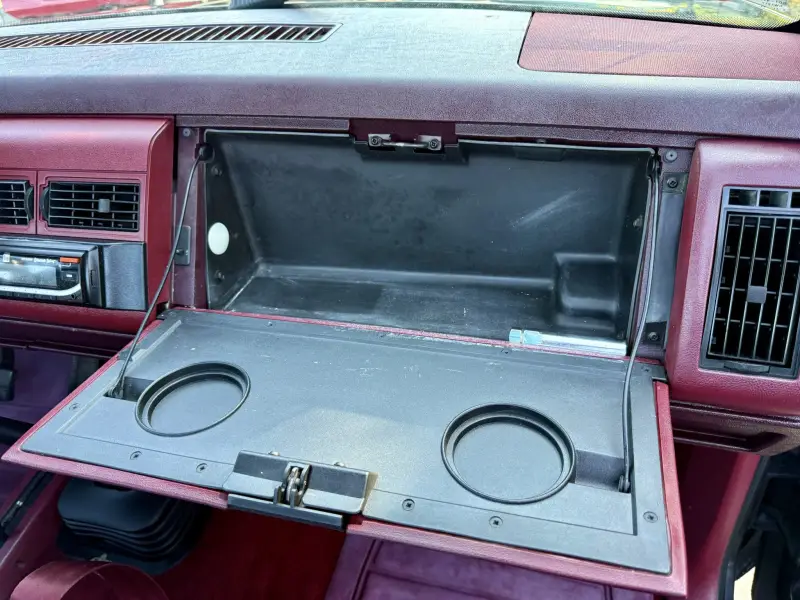 1989 Chevrolet K1500 Silverado 4×4 Sportside 5-Speed photo 43