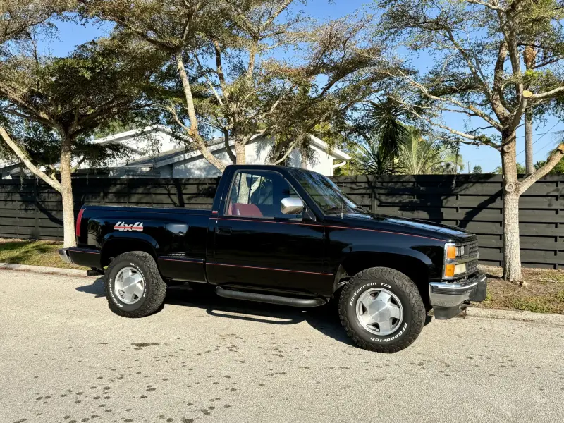 1989 Chevrolet K1500 Silverado 4×4 Sportside 5-Speed photo 99