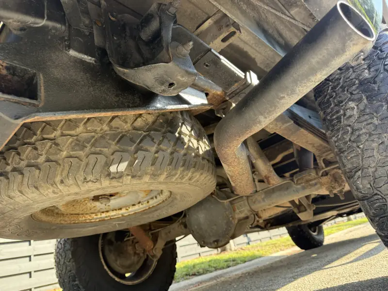 1989 Chevrolet K1500 Silverado 4×4 Sportside 5-Speed photo 9