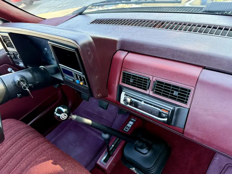 1989 Chevrolet K1500 Silverado 4×4 Sportside 5-Speed photo 47