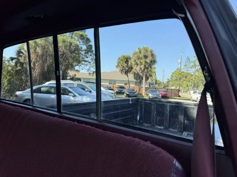 1989 Chevrolet K1500 Silverado 4×4 Sportside 5-Speed photo 120
