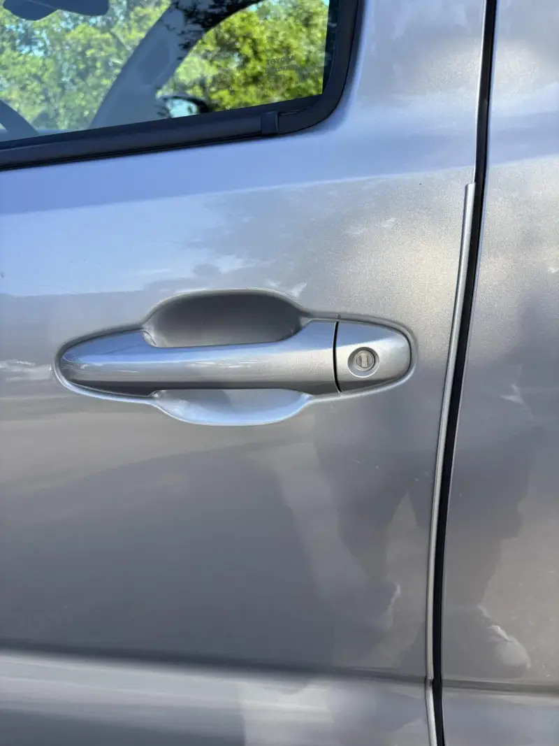 2021 Toyota Tacoma TRD Sport Access photo 22