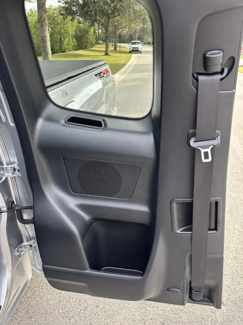 2021 Toyota Tacoma TRD Sport Access photo 46