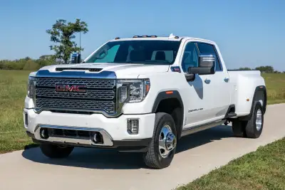 2022 GMC Sierra 3500HD Denali