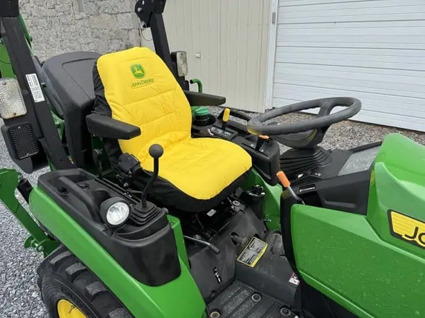 2022 JOHN DEERE 2025R photo 11
