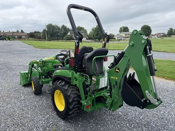 2022 JOHN DEERE 2025R photo 7