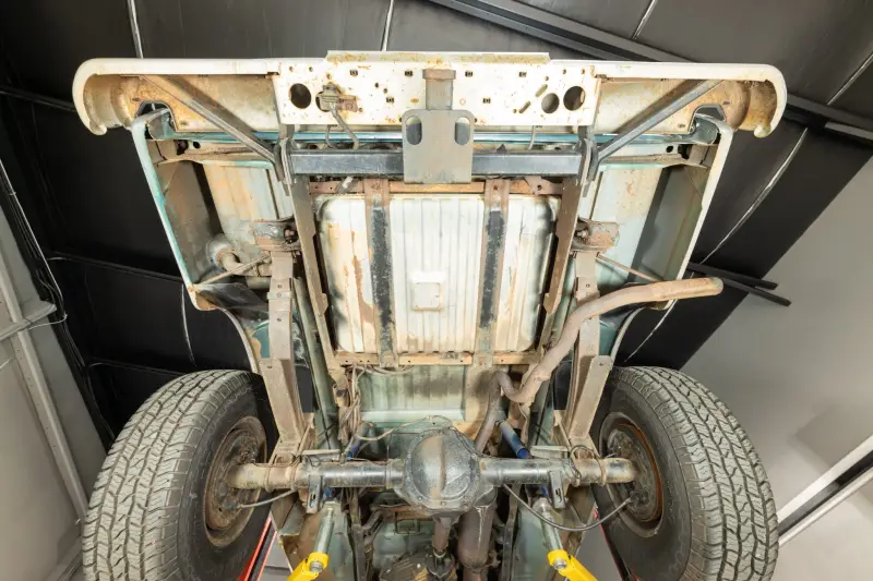 1996 Ford F-150 XL 4×4 5-Speed photo 75