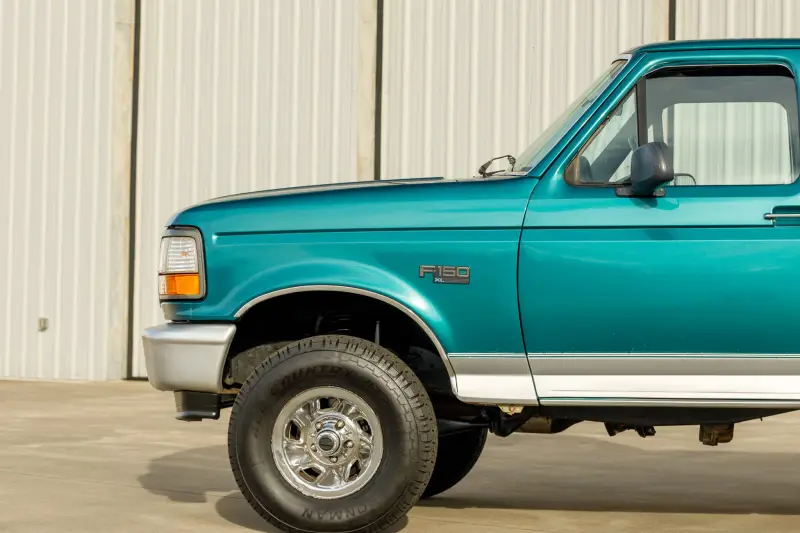 1996 Ford F-150 XL 4×4 5-Speed photo 39