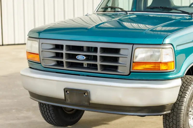 1996 Ford F-150 XL 4×4 5-Speed photo 36