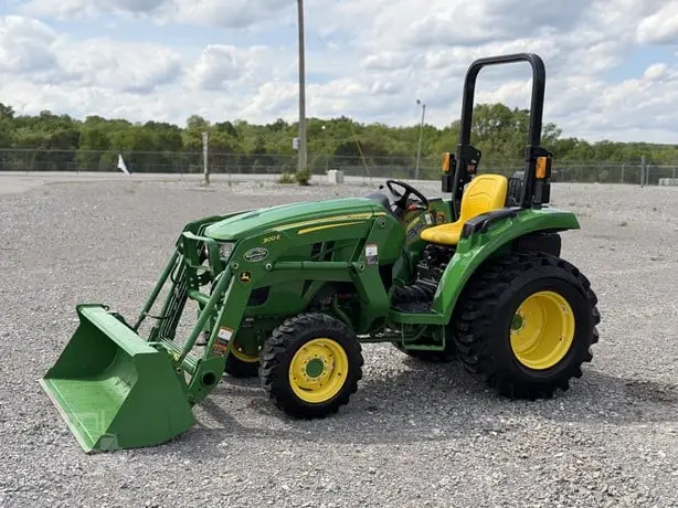 2023 JOHN DEERE 3025D photo 1