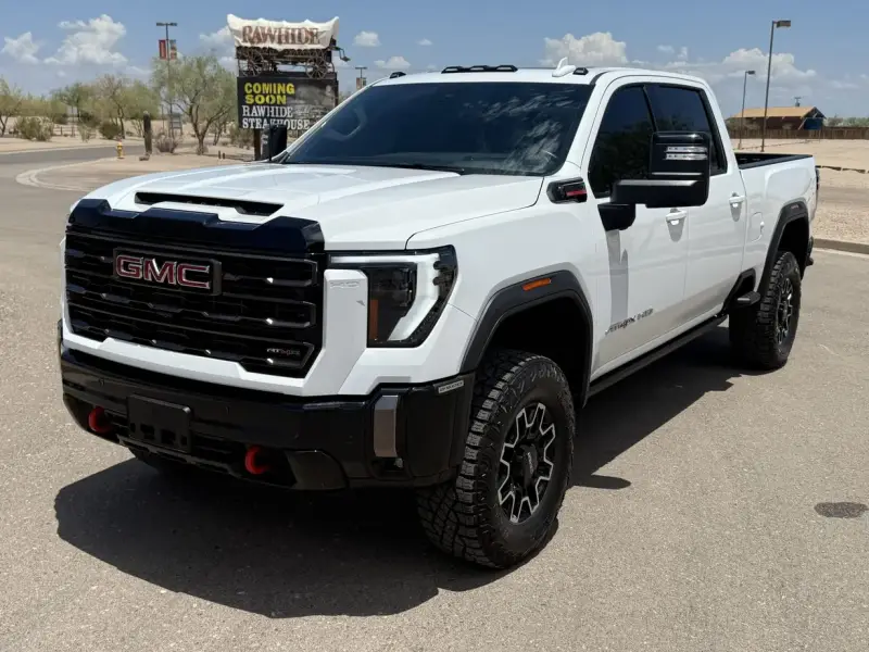 2024 GMC Sierra 2500HD photo 1