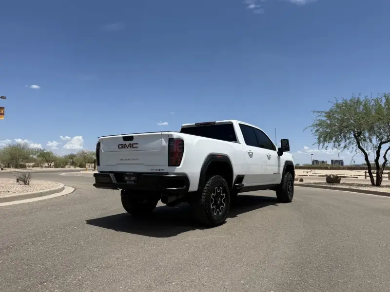 2024 GMC Sierra 2500HD photo 6