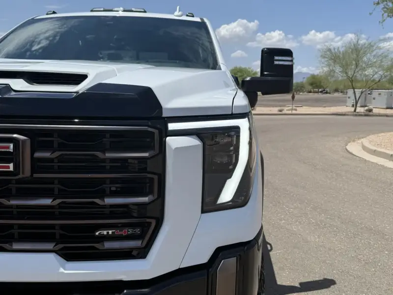 2024 GMC Sierra 2500HD photo 13