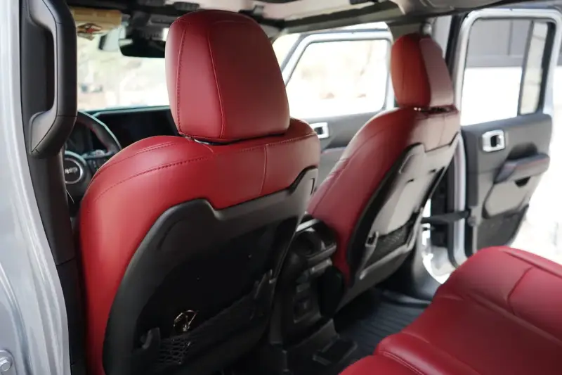 2024 Jeep Wrangler Rubicon 392 Four-Door photo 40