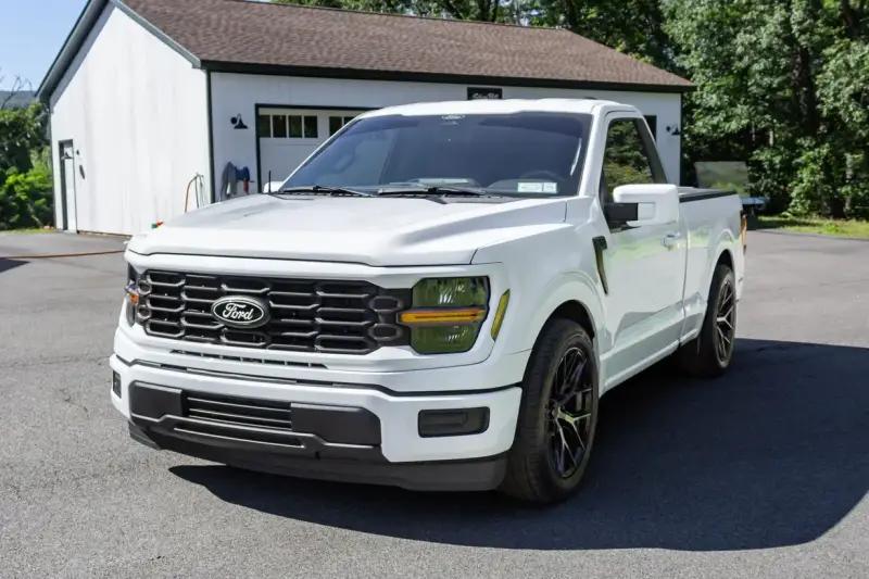 2025 Ford F-150 XL Regular Cab photo 1