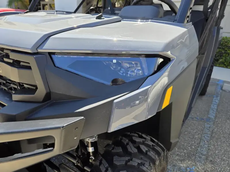 2026 Polaris Ranger Crew XP 1000 Premium photo 12