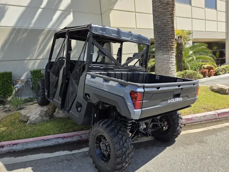 2026 Polaris Ranger Crew XP 1000 Premium photo 9