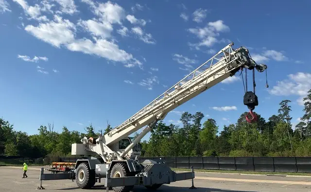 2004 Terex RT775 photo 95