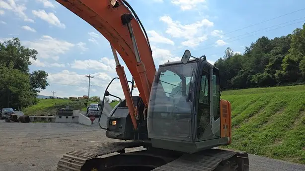 2012 HITACHI ZX225US LC-3 photo 96