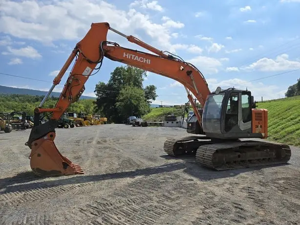 2012 HITACHI ZX225US LC-3 photo 1
