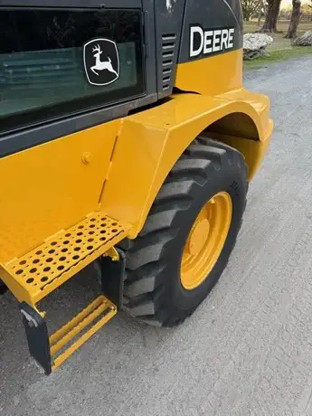 2013 JOHN DEERE 244J photo 12
