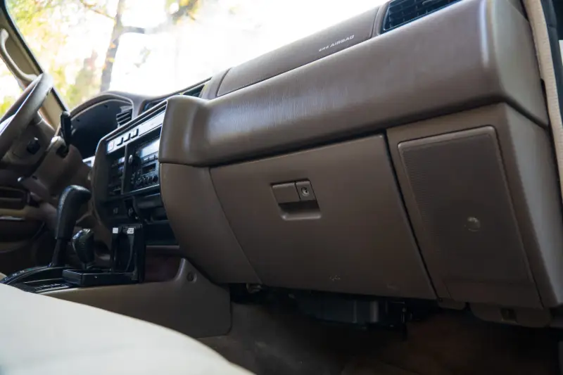 1997 Lexus LX450 photo 54