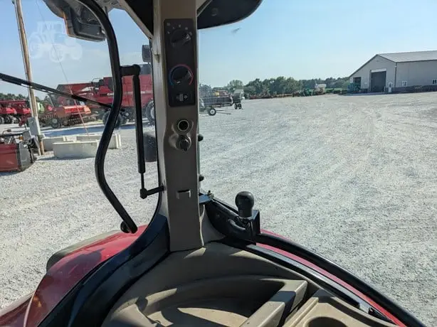 2014 CASE IH MAXXUM 115 photo 41