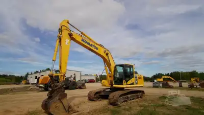2014 KOMATSU PC210 LC
