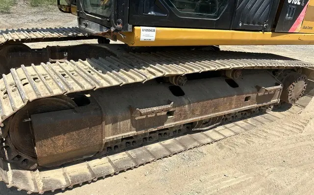 2015 Cat 318EL photo 57