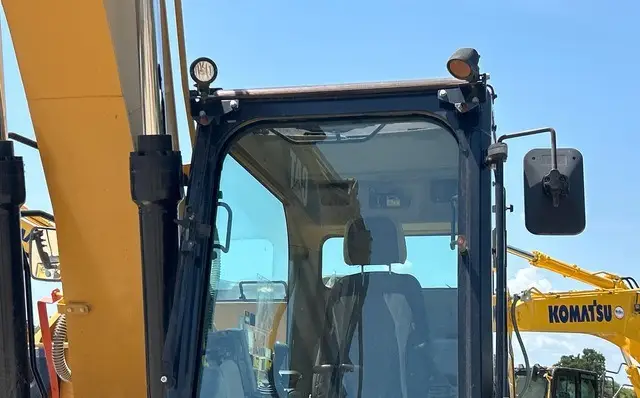 2015 Cat 318EL photo 11