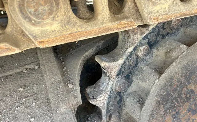 2015 Cat 318EL photo 35