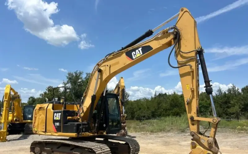 2015 Cat 318EL photo 48