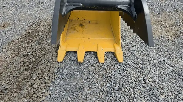2015 DEERE 50G photo 48