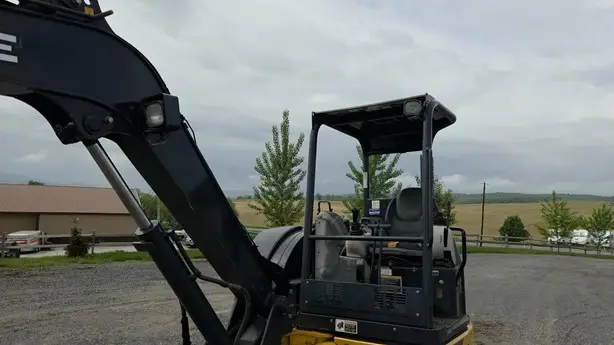 2015 DEERE 50G photo 60