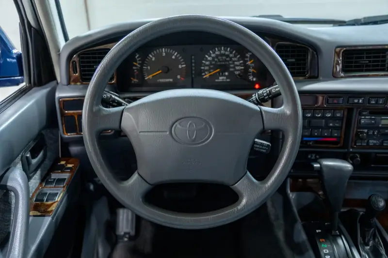 1997 Toyota Land Cruiser FZJ80 photo 153