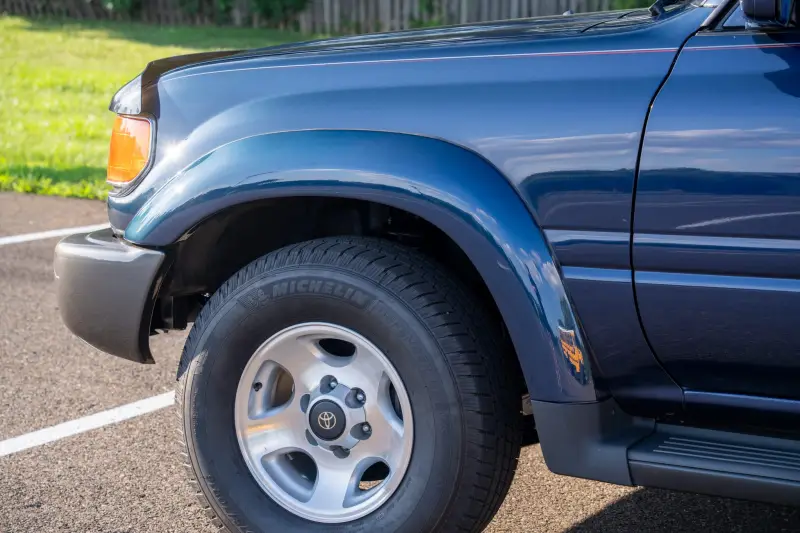 1997 Toyota Land Cruiser FZJ80 photo 38