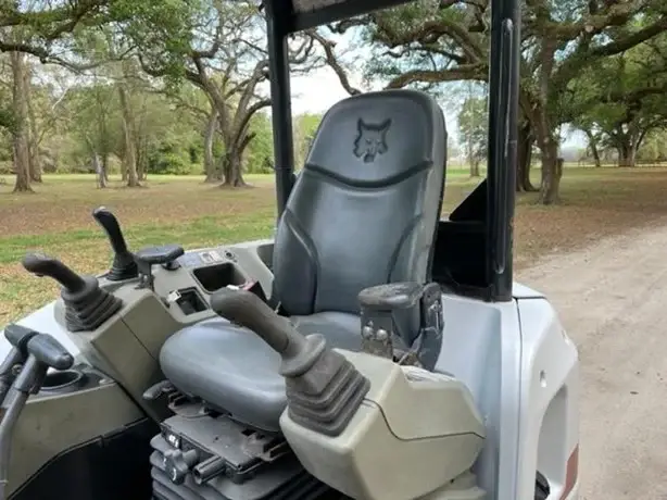 2016 Bobcat E45 Mini Excavator photo 9