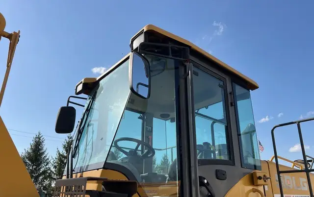 2016 SDLG L948F photo 26