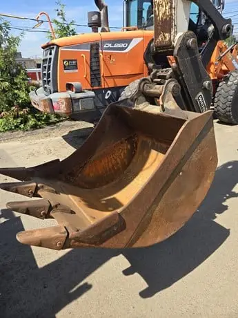 2017 BOBCAT E85 photo 10