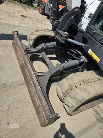 2017 BOBCAT E85 photo 11