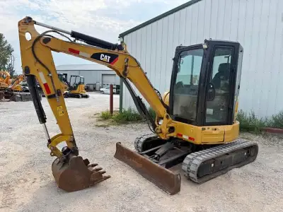 2017 CATERPILLAR 303.5E2 CR