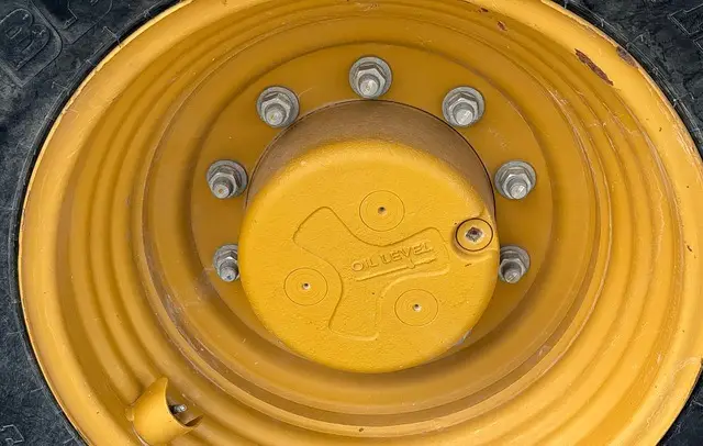 2018 Cat 415F2IL 4x4 photo 51