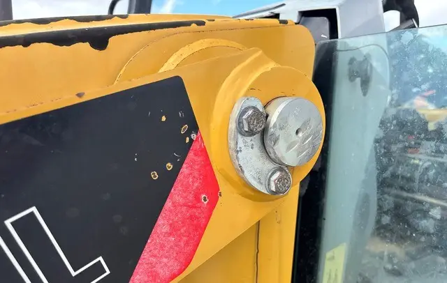 2018 Cat 415F2IL 4x4 photo 48