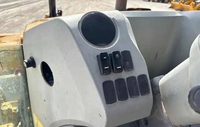 2018 Cat 415F2IL 4x4 photo 42