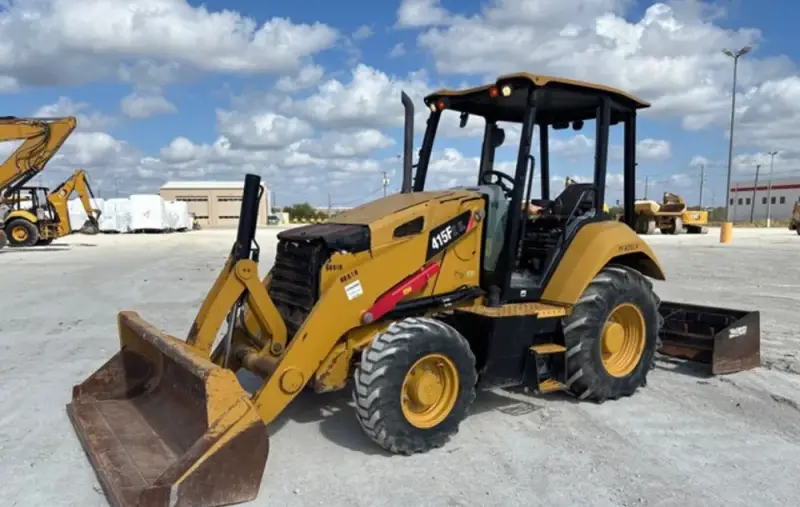 2018 Cat 415F2IL 4x4 photo 9