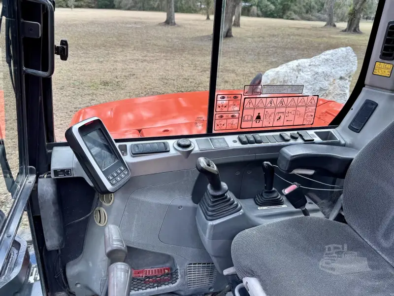 2019 Doosan DX85R-3 photo 17