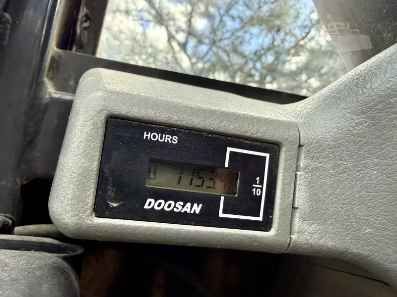 2019 Doosan DX85R-3 photo 19