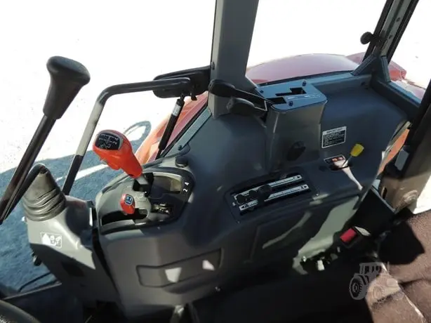 2019 KUBOTA M6S-111SHDC2 photo 23