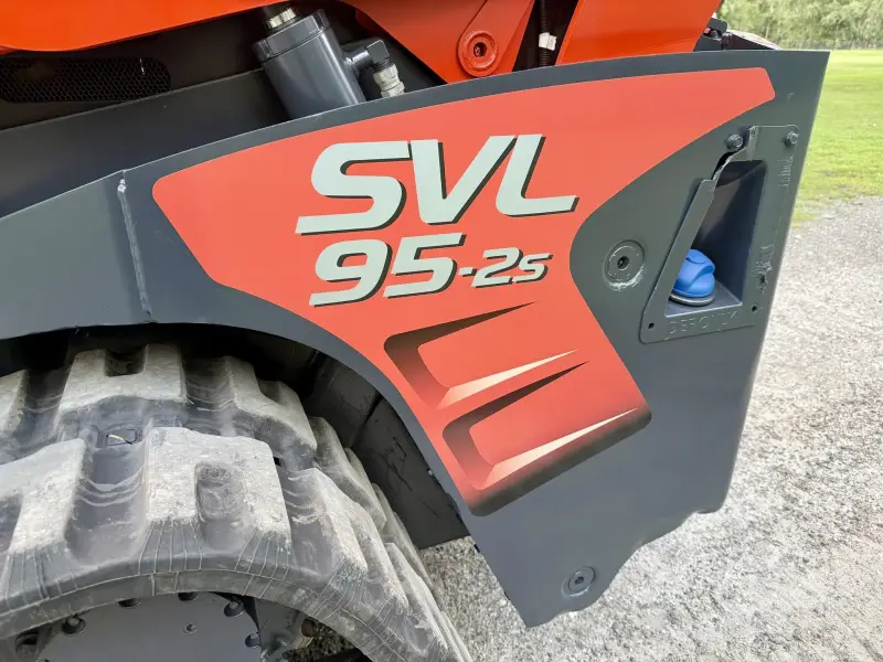 2019 KUBOTA SVL95-2S photo 23