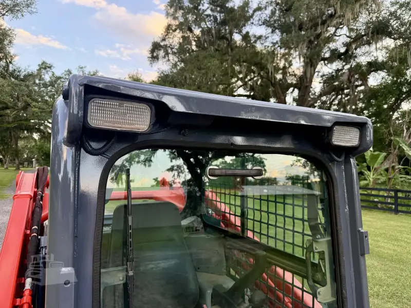 2019 KUBOTA SVL95-2S photo 20